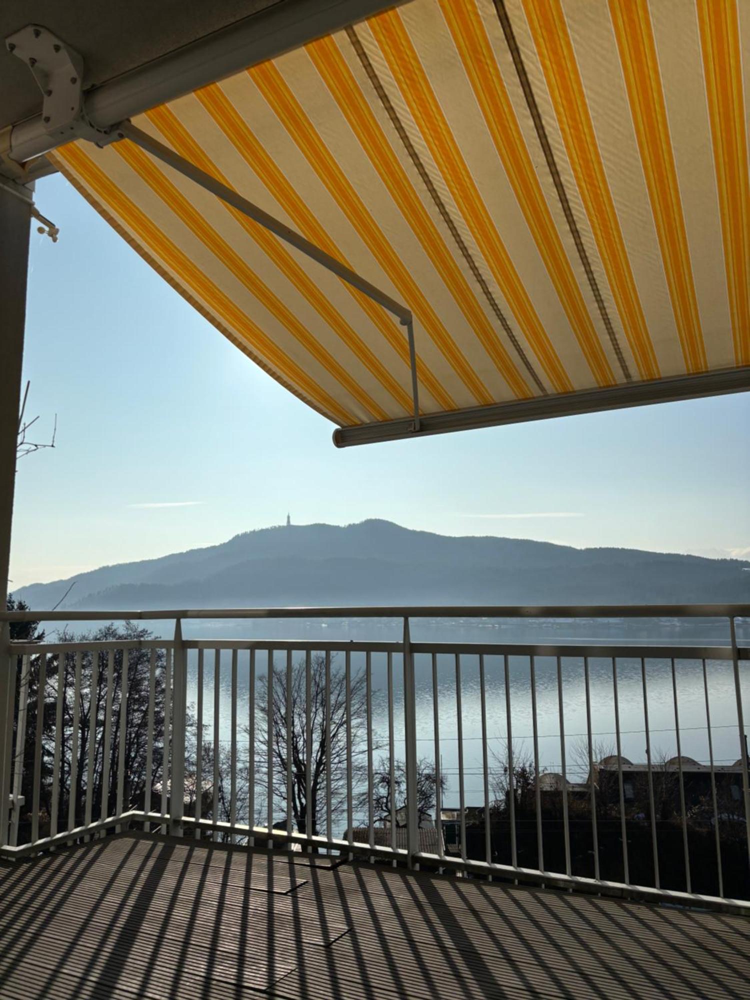 Appartement Mit Seeblick & Seezugang Sekull Bagian luar foto