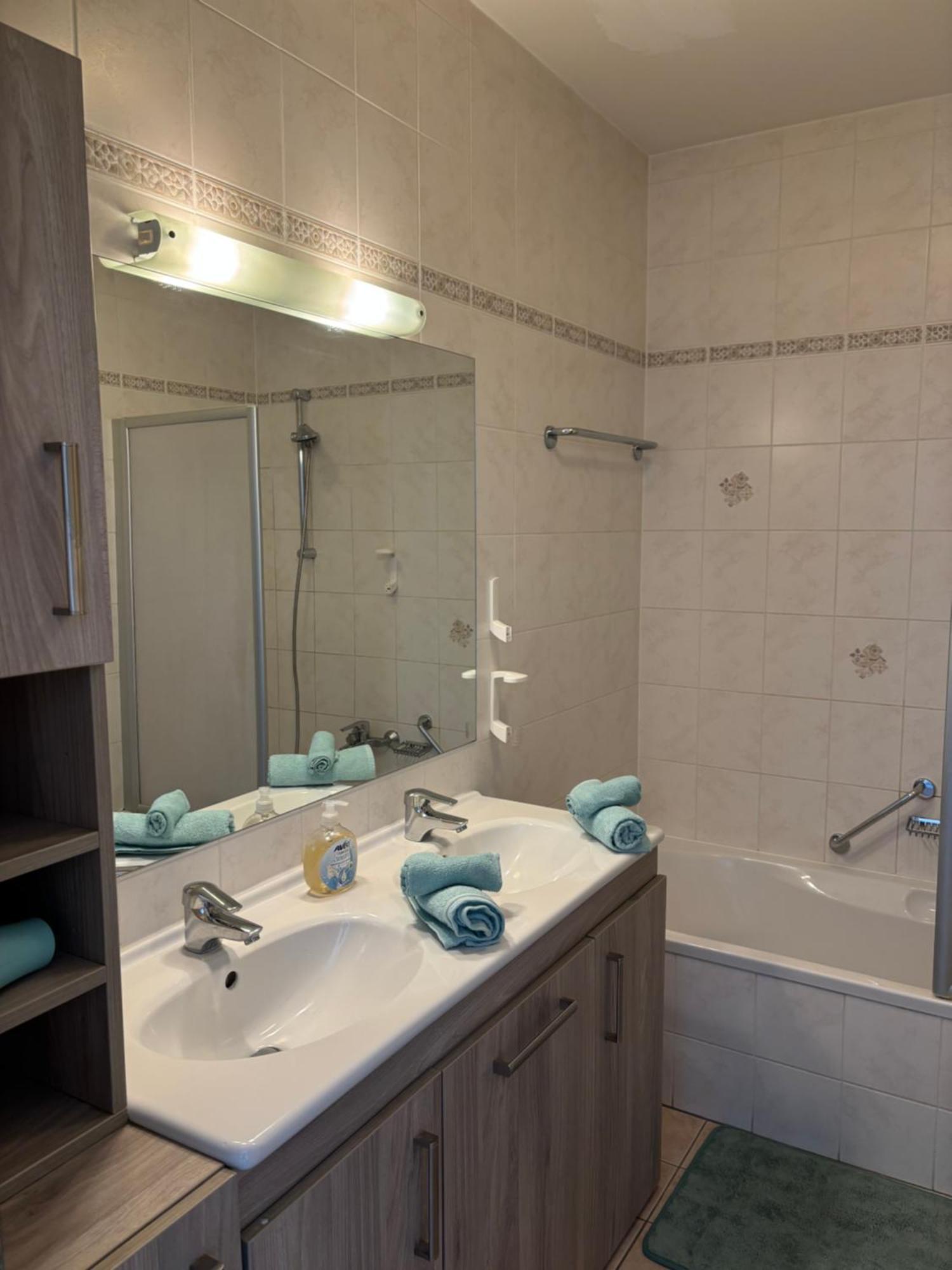 Appartement Mit Seeblick & Seezugang Sekull Bagian luar foto