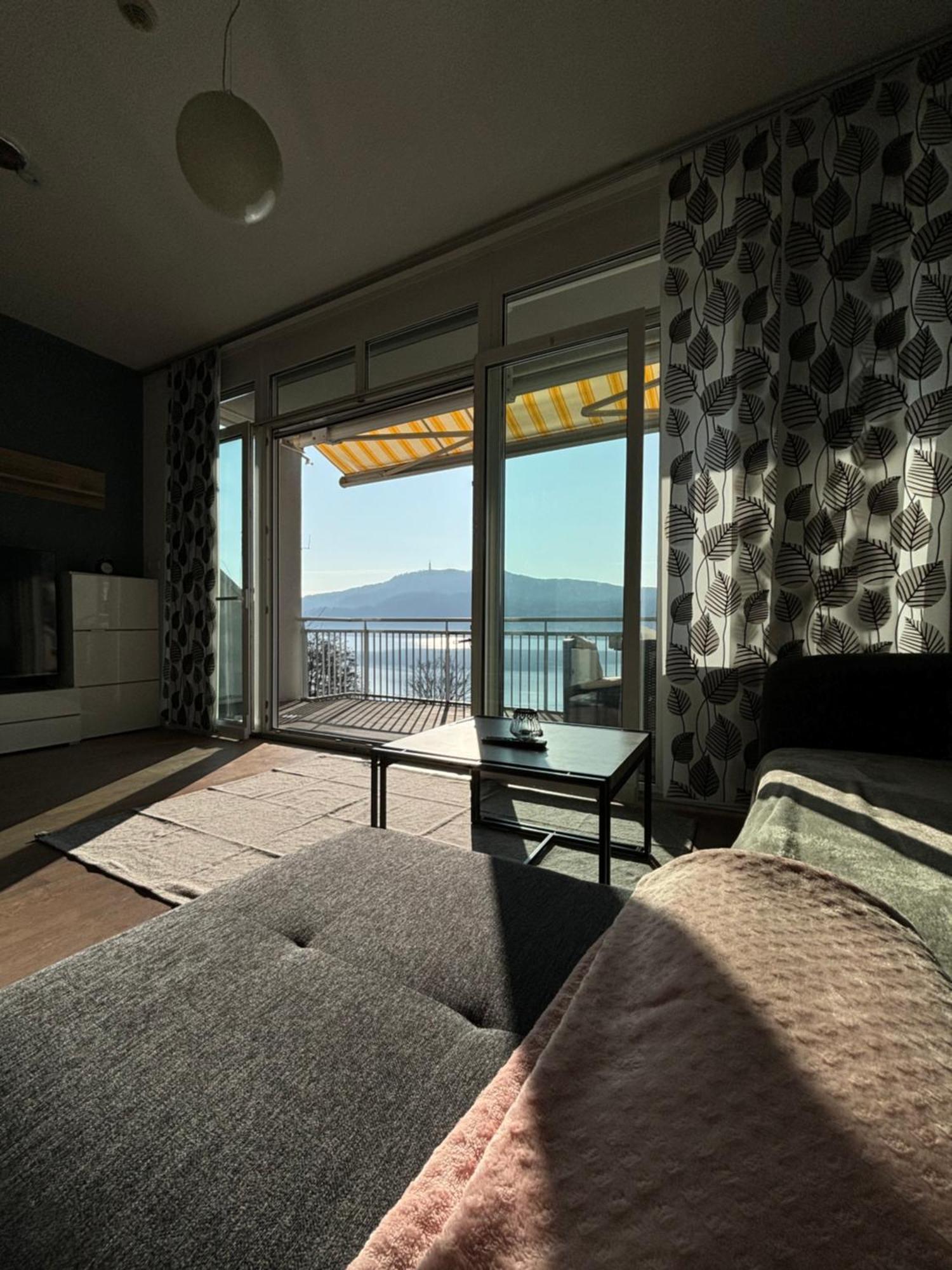 Appartement Mit Seeblick & Seezugang Sekull Bagian luar foto